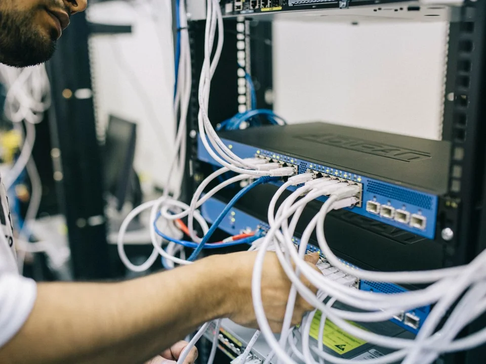 Validation, installation and continuity
